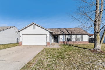 1476 Michigan Rd Franklin, IN 46131